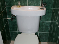 WiCi Concept Waschbecken für Gäste WC - Herr und Frau M (Frankreich - 62)